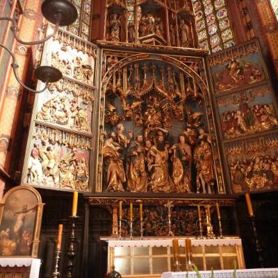 2015  Cracovie La Basilique Notre Dame - Le Rétable