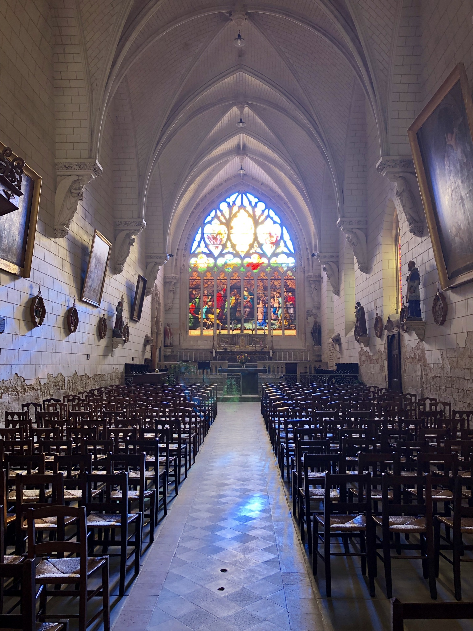 8/09 - EGLISE SAINT-HILAIRE DU MARTRAY