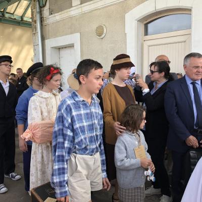 6/09  - LOUDUN - GARE