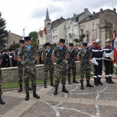 Dépôt de gerbes du 14 juillet