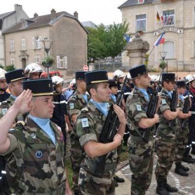 Dépôt de gerbes du 14 juillet