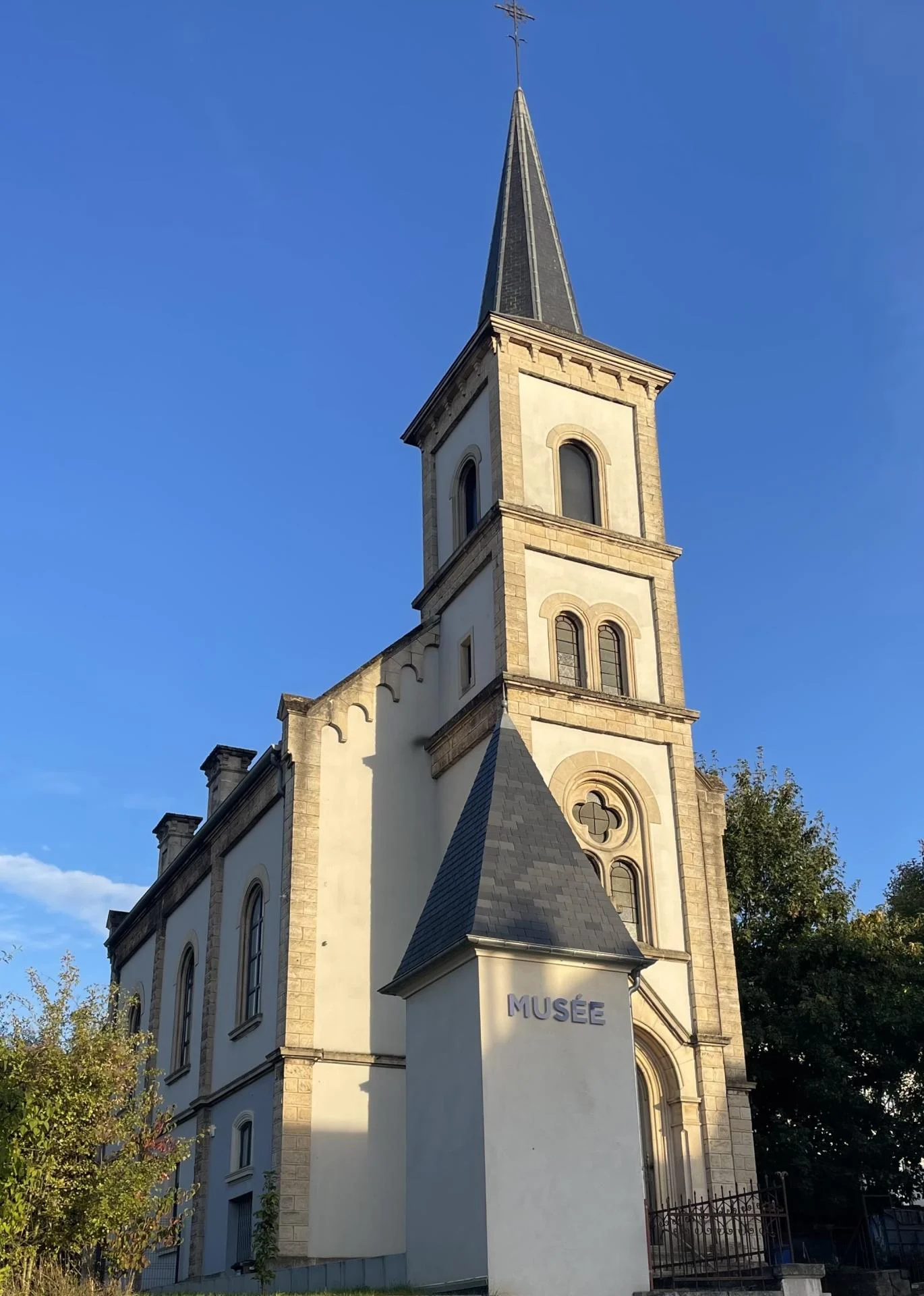 Le Temple protestant